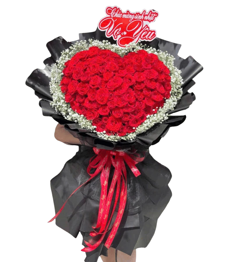 Bó hoa hồng đỏ xếp hình trái tim