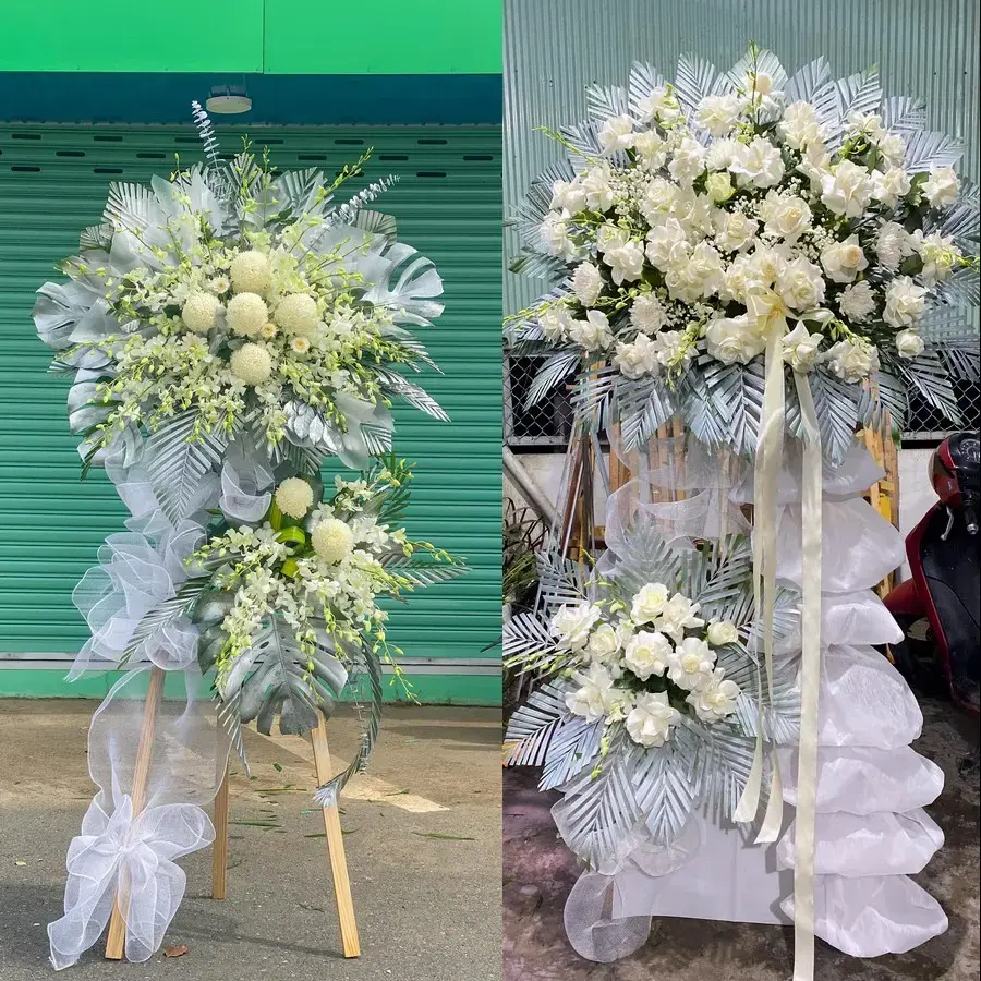 Kệ hoa chia buồn tại Chí Minh