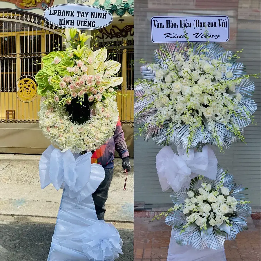 Vòng hoa đám tang tại Đông Quang
