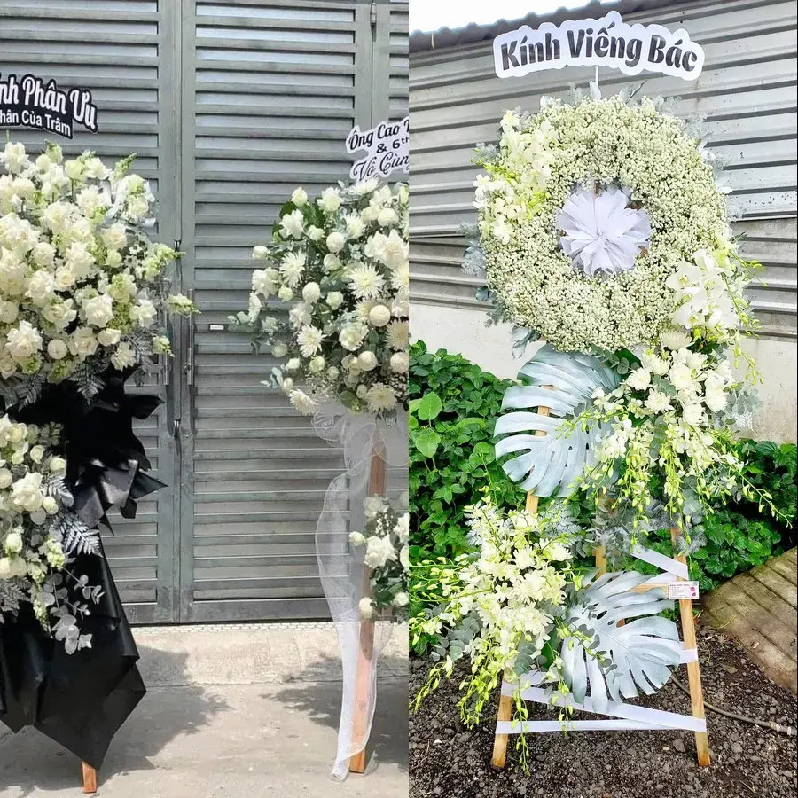 Kệ hoa chia buồn tại Đồng Văn
