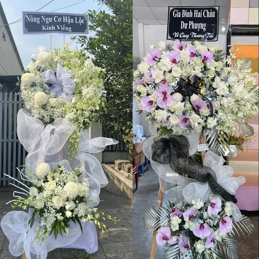 Kệ hoa chia buồn tại Hải Tiến