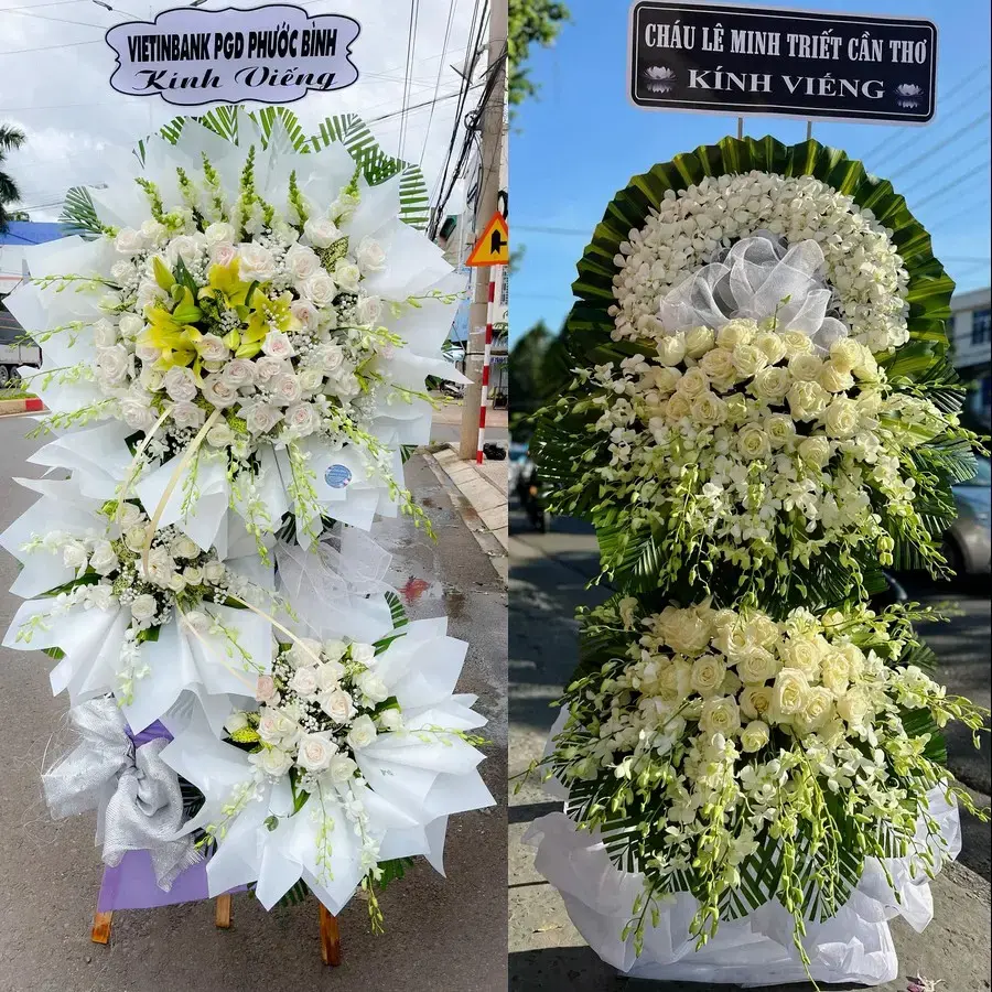 Vòng hoa đám tang tại Khúc Thừa Dụ