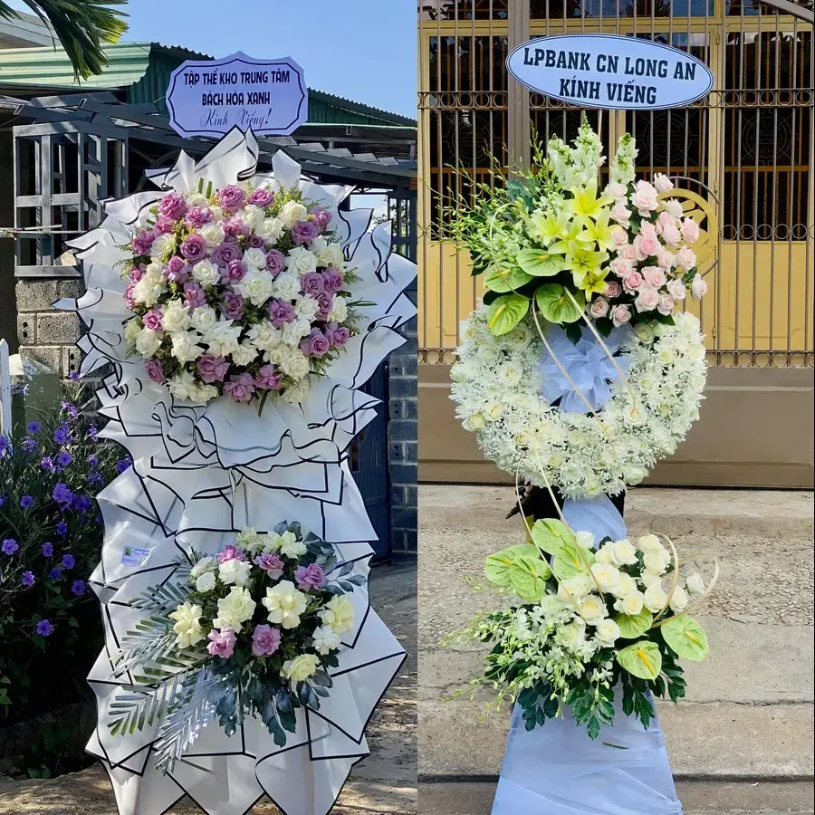 Kệ hoa chia buồn tại Liên Hương