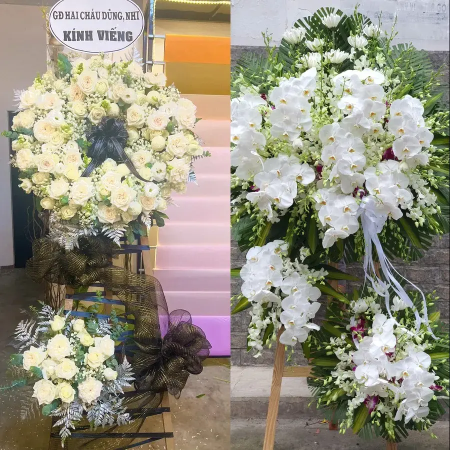Kệ hoa chia buồn tại Long Thành