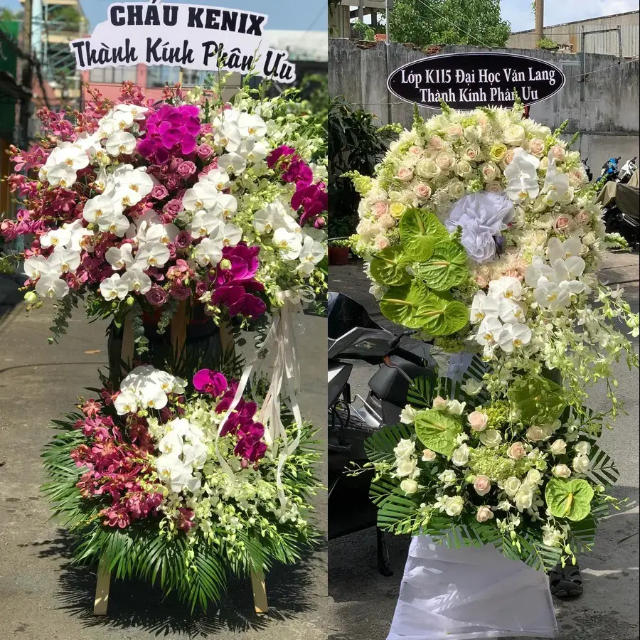Kệ hoa chia buồn tại Ngã Năm