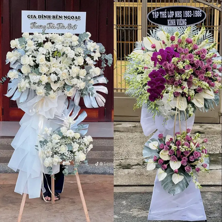 Kệ hoa chia buồn tại Nghĩa Hưng