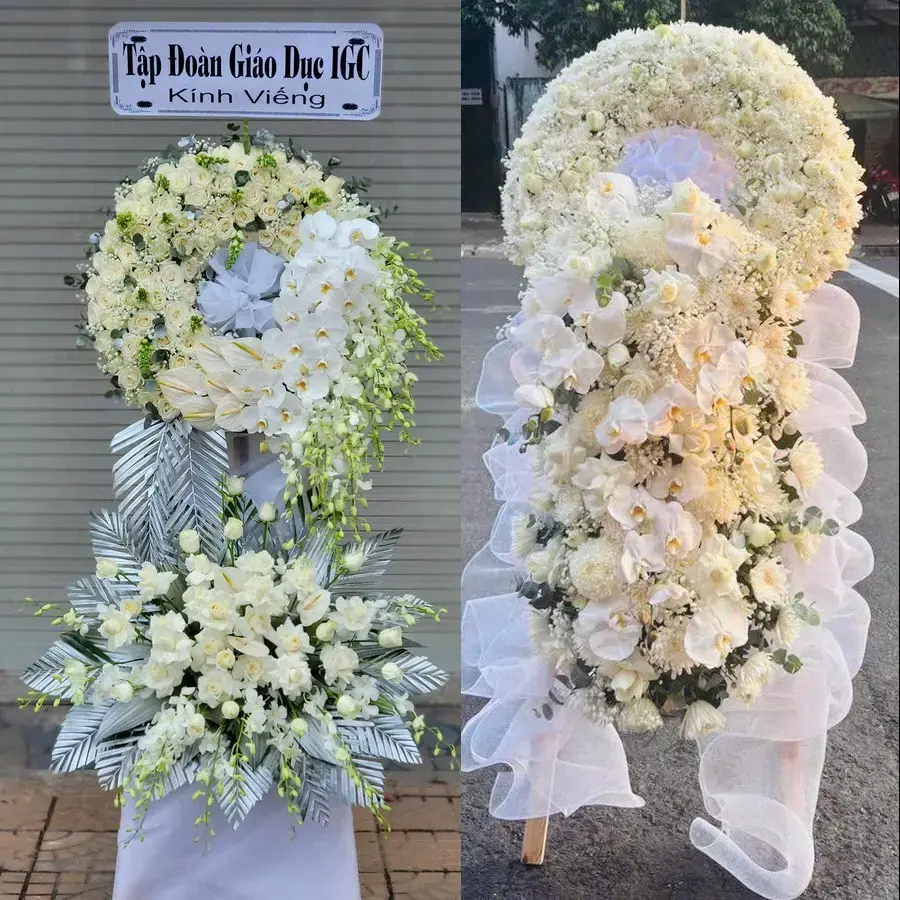 Kệ hoa chia buồn tại Nguyệt Viên