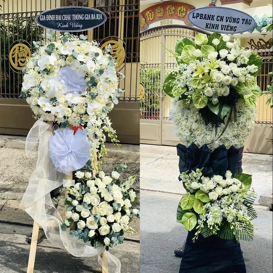 Vòng hoa đám tang tại Phù Vân