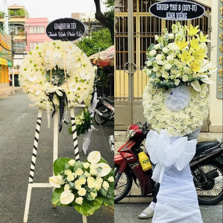 Vòng hoa đám tang tại Phước Lý