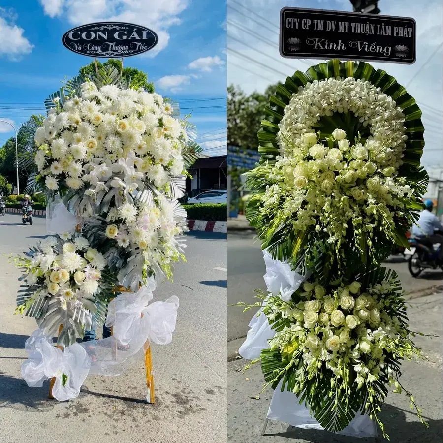 Vòng hoa đám tang tại Phượng Dực