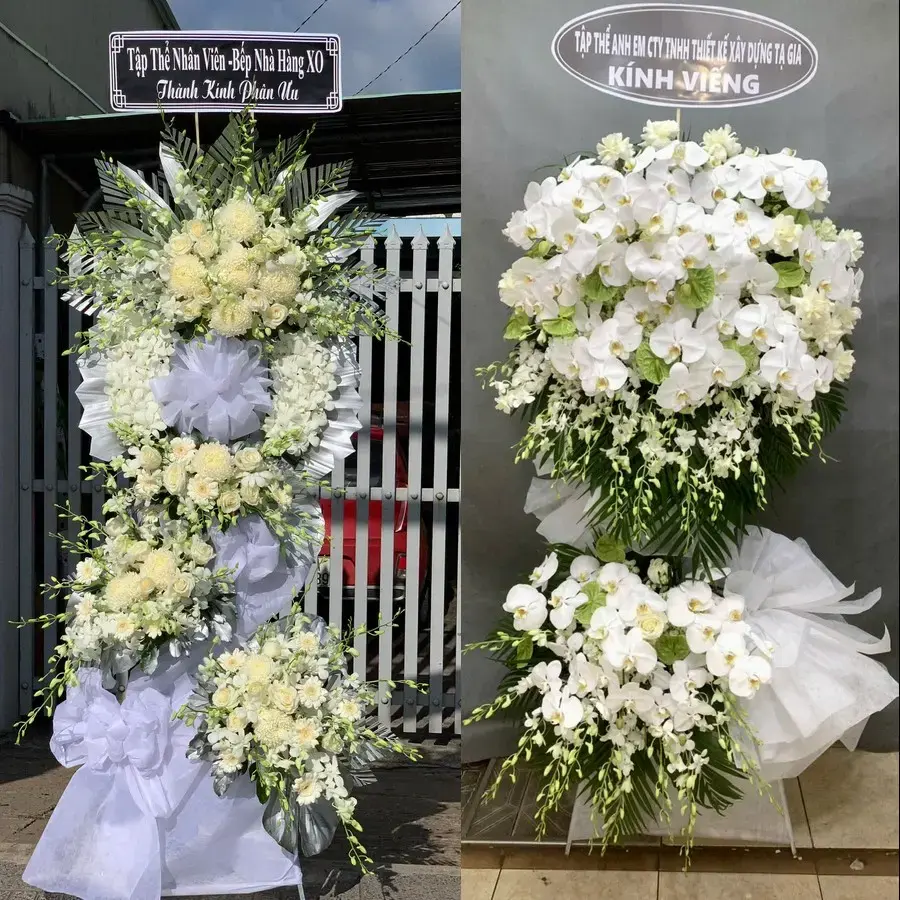 Vòng hoa đám tang tại Quỳnh Phú