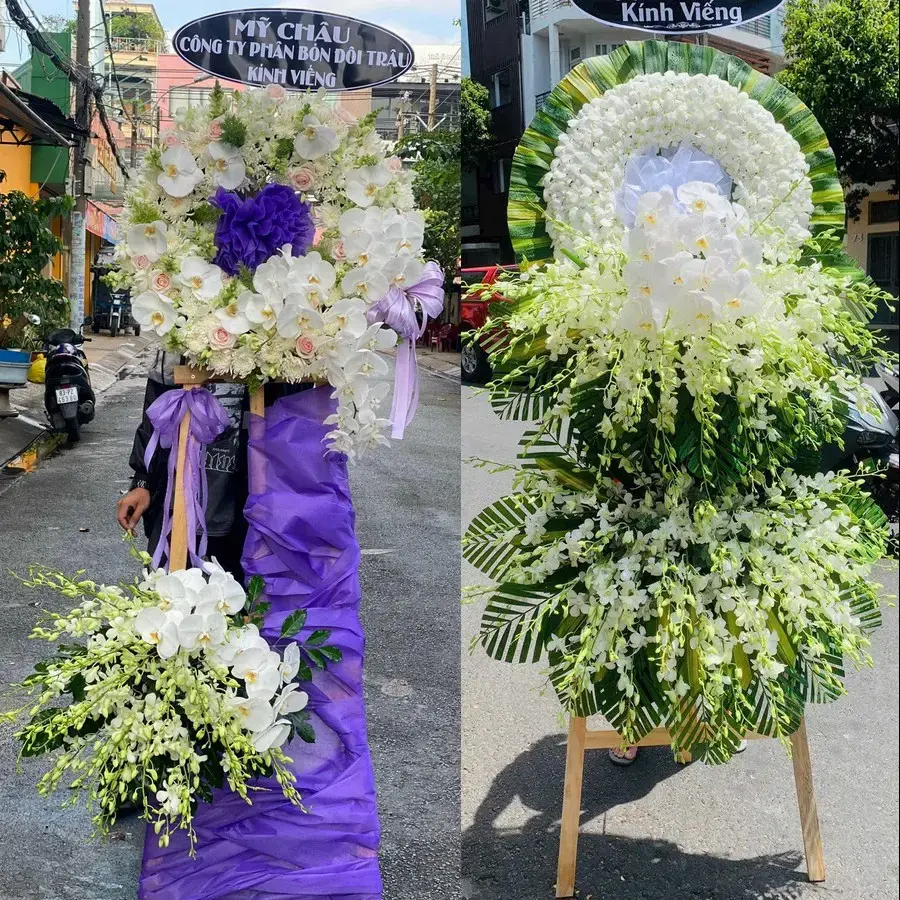 Kệ hoa chia buồn tại Tam Xuân