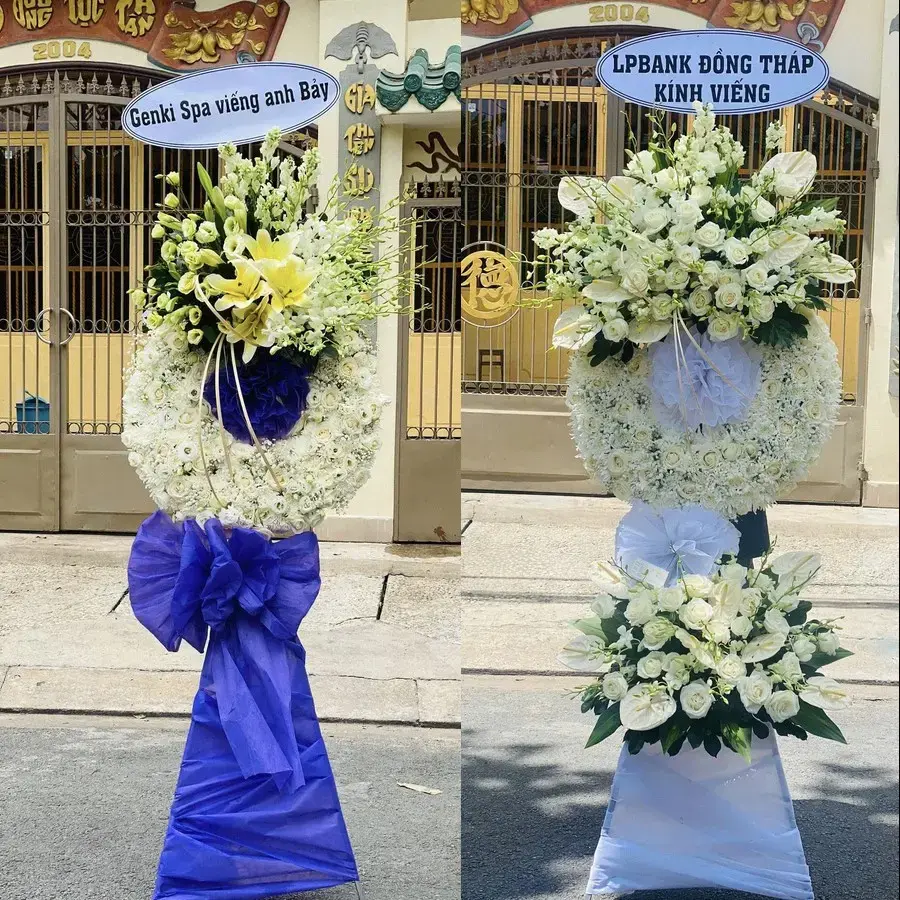 Đặt vòng hoa đám tang Tân Mỹ theo thông tin lễ