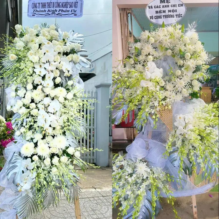 Kệ hoa chia buồn tại Trung Kênh