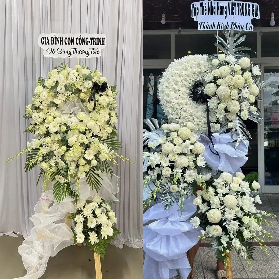 Vòng hoa đám tang tại Tự Lạn