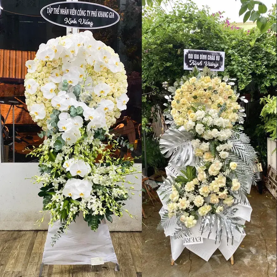 Vòng hoa đám tang tại Ứng Thiên