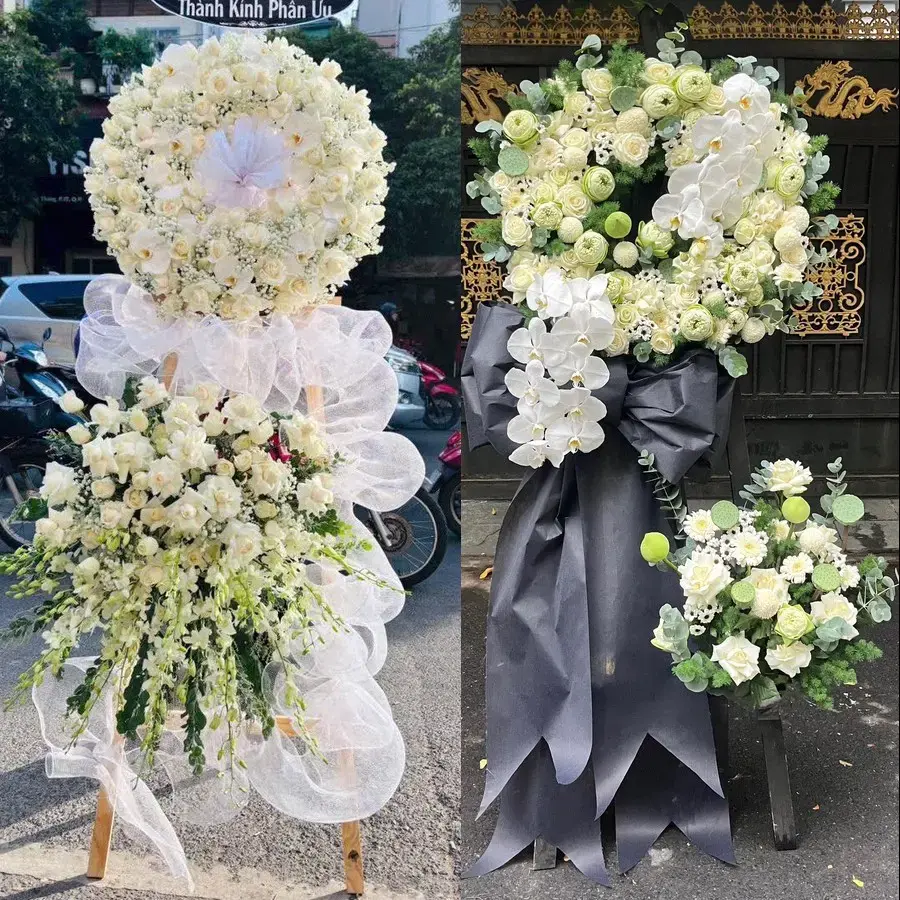 Kệ hoa chia buồn tại Vạn Tường