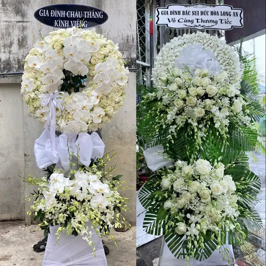 Vòng hoa đám tang tại Vĩnh An