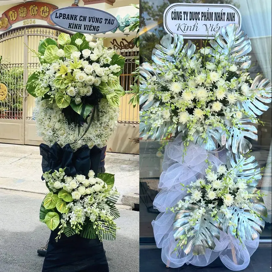 Vòng hoa đám tang tại Vũ Phúc