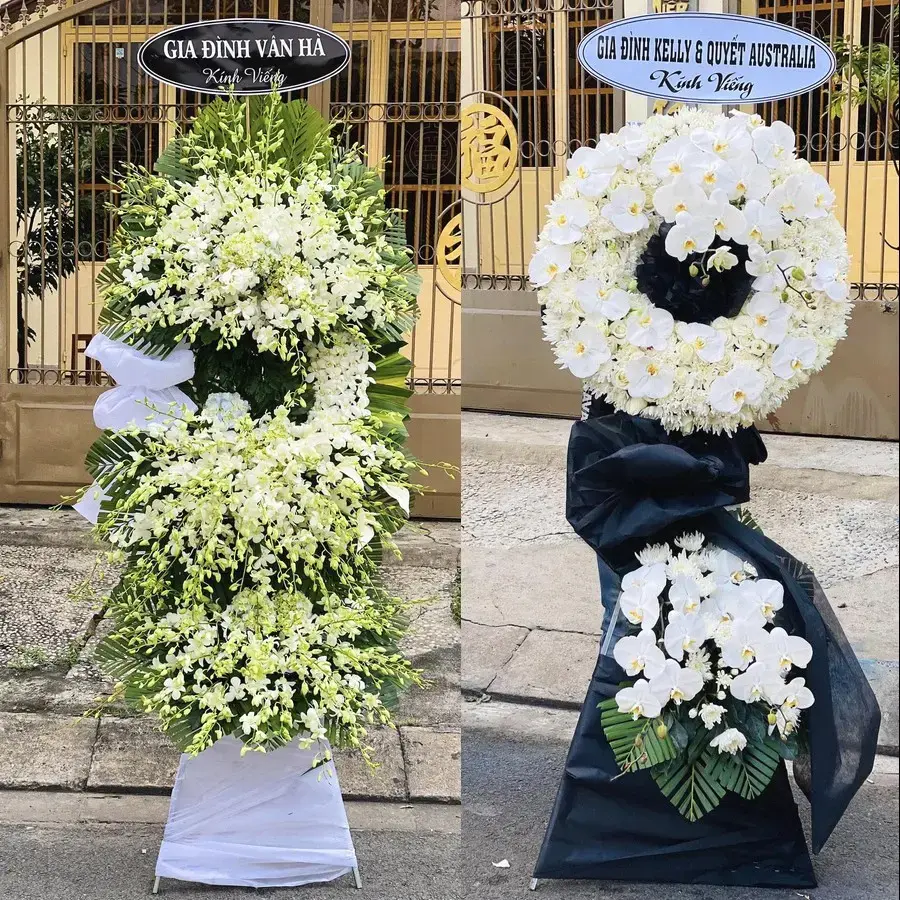 Kệ hoa chia buồn tại Yên Phong