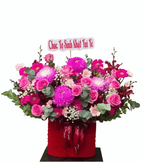 Giỏ hoa hồng phấn chúc vợ sinh nhật giỏ đỏ