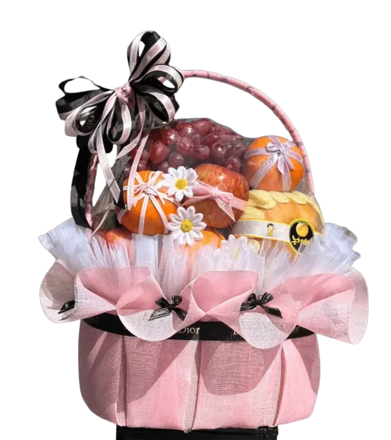 Giỏ trái cây nho tím, táo, cam nơ đen trắng Dior